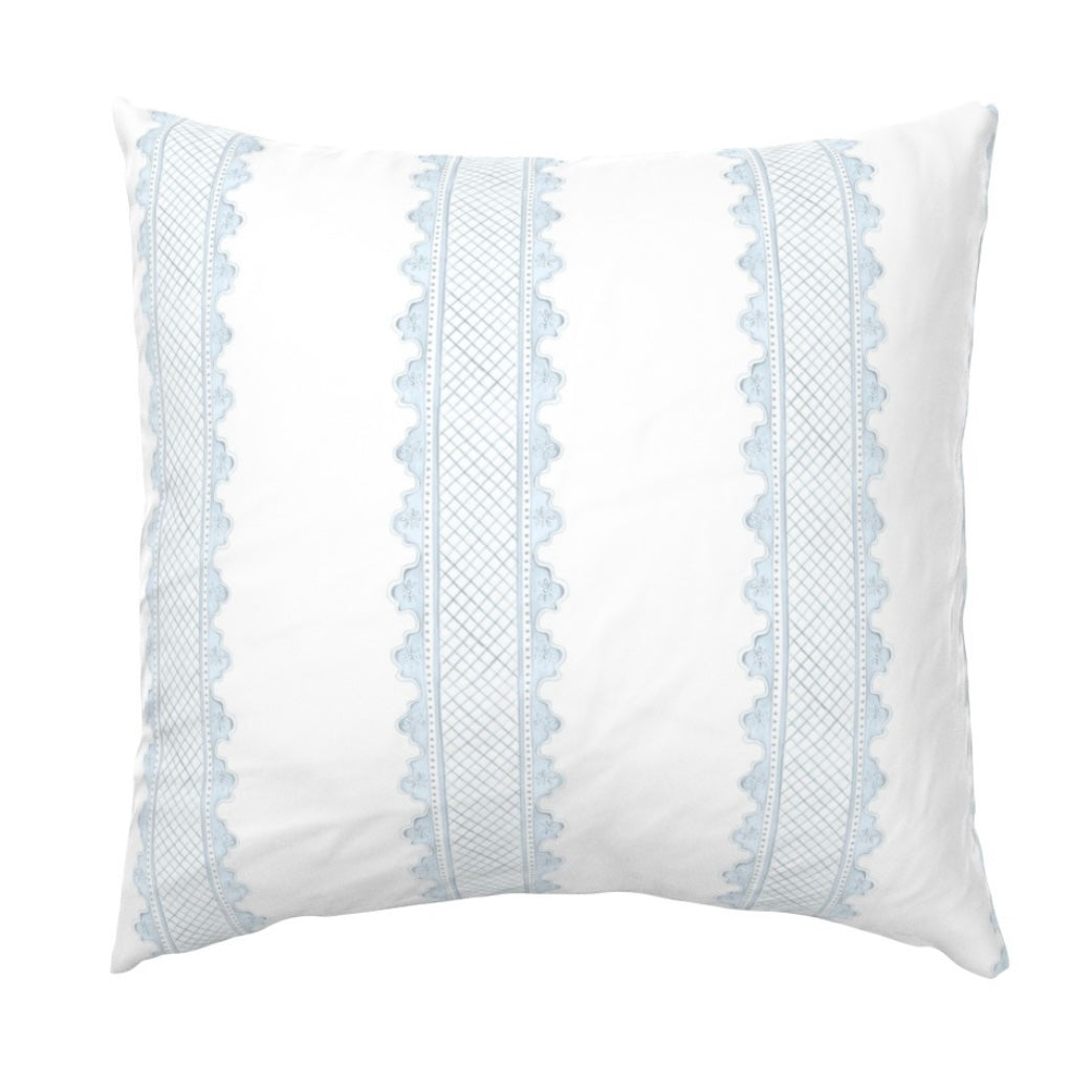 Misty Lattice 22" Pillow